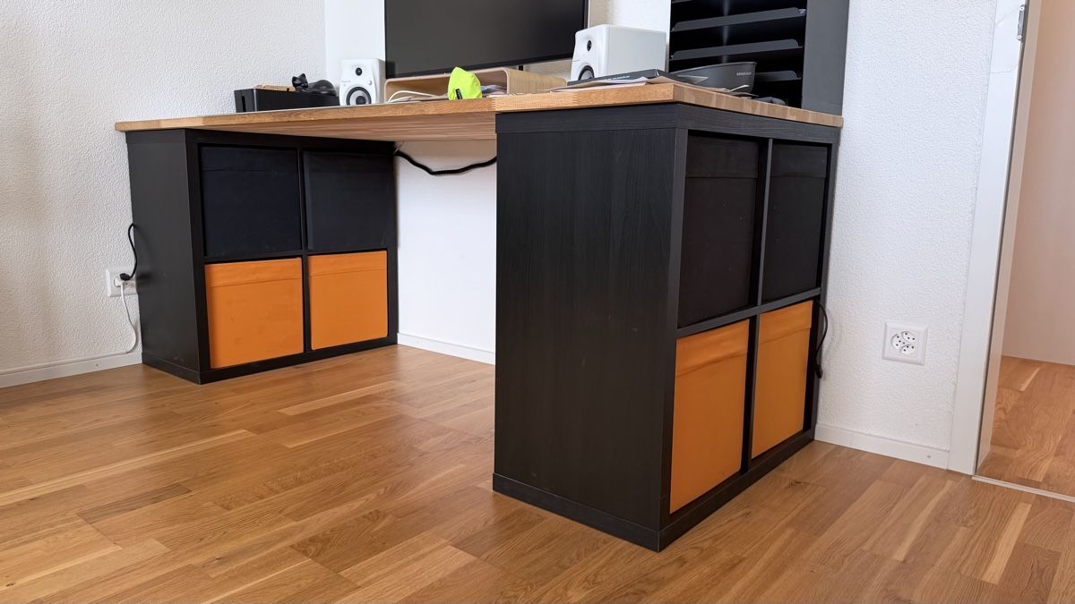 Ikea Scaffali: Kallax, 4 Fächer, 2 Stück – Usato da Bern venduto da noahgasser