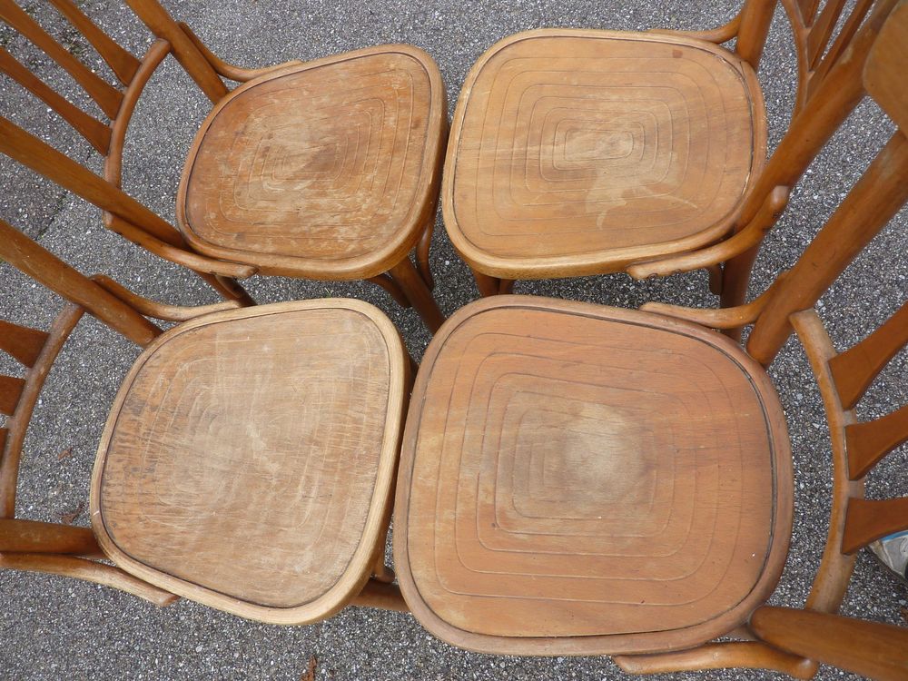 4 Stühle Holzstühle Bistrostühle Beizenstühle THONET o Tisch 5