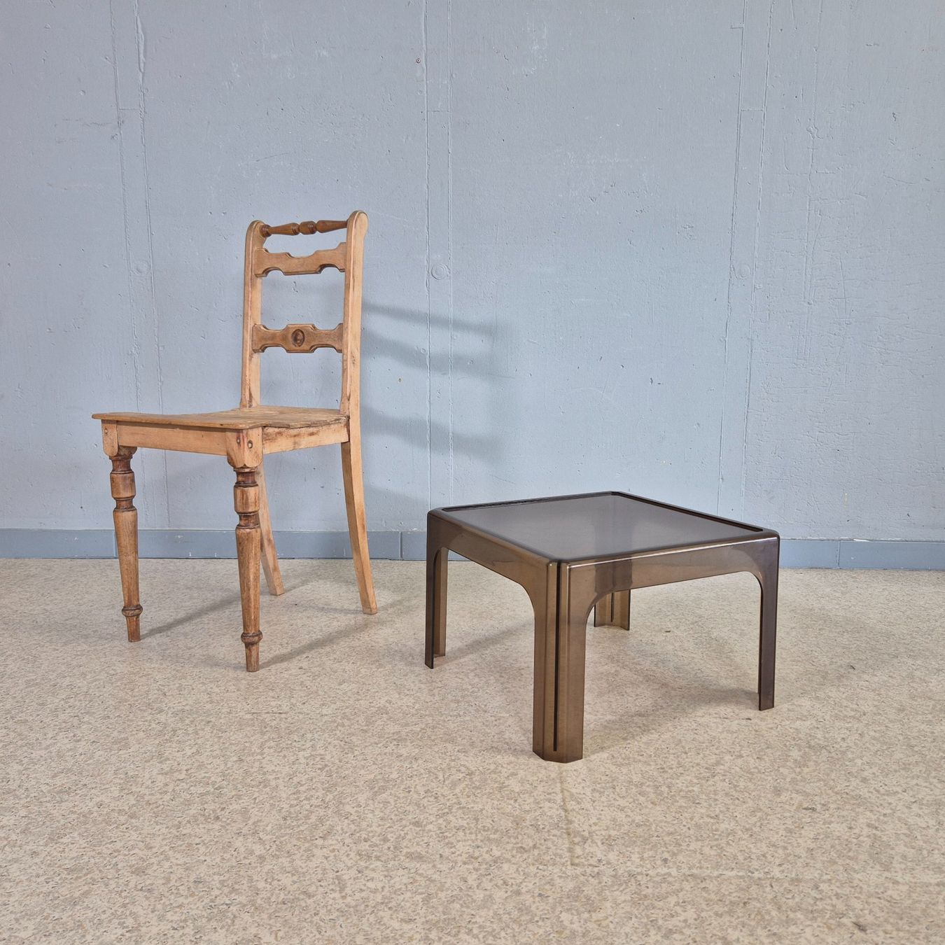 Tavoli: 70s Space Age Couchtisch Beistelltisch Tisch – Usato da Nottwil venduto da Wondewa-Shop 1