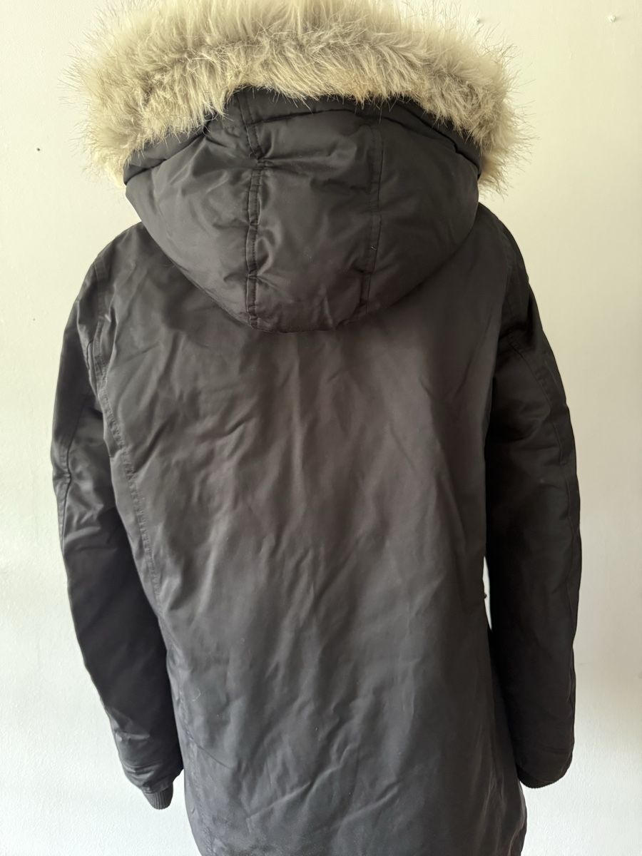 Tommy Hilfiger Jacken: Tommy Hilfiger Winterjacke Grösse L – Gebraucht aus Uzwil von Weihnachtsgnom 4