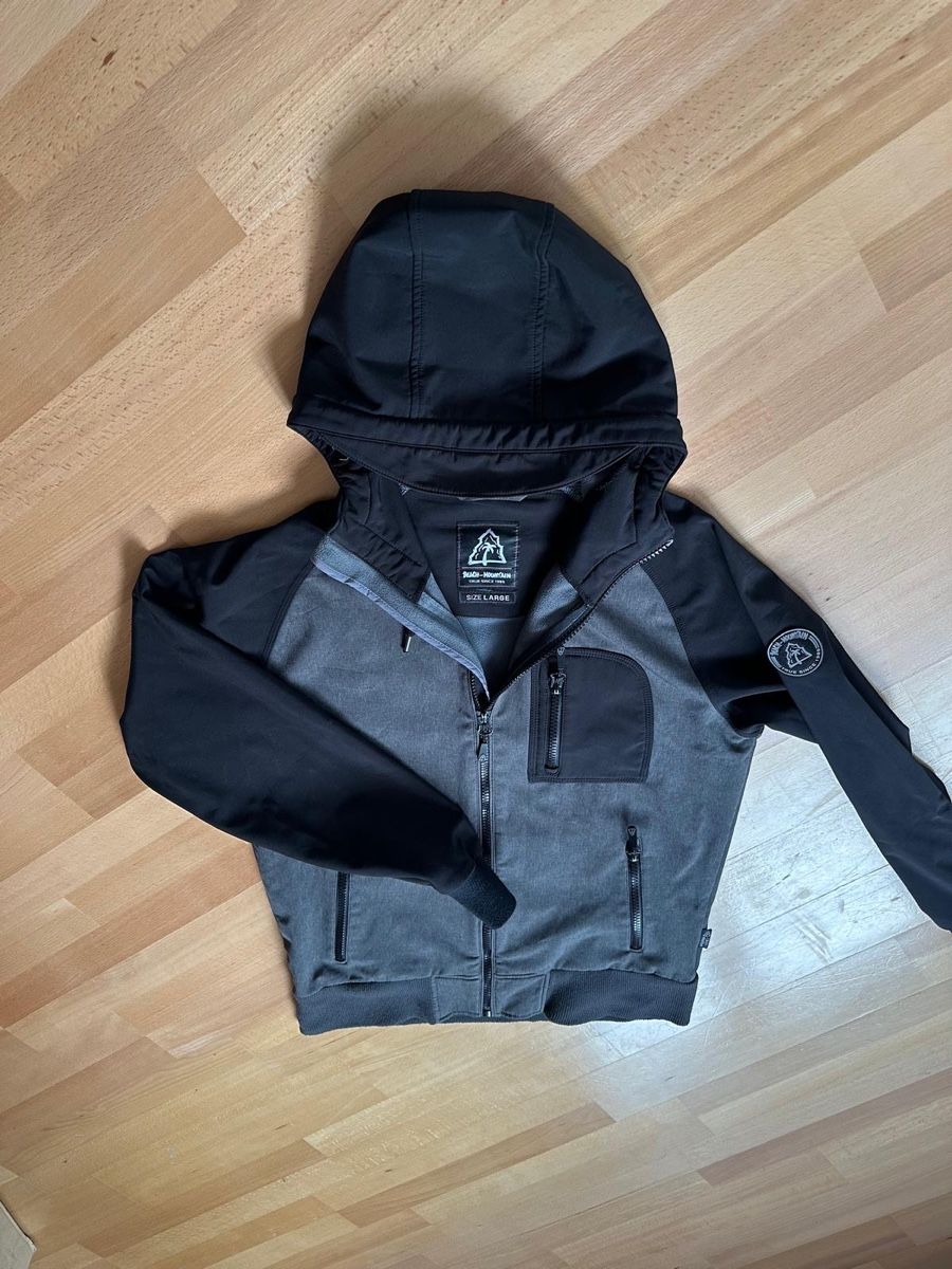 Giacche: Beach Mountain Jacke Grösse L – Usato da Bonstetten venduto da bober_11 1