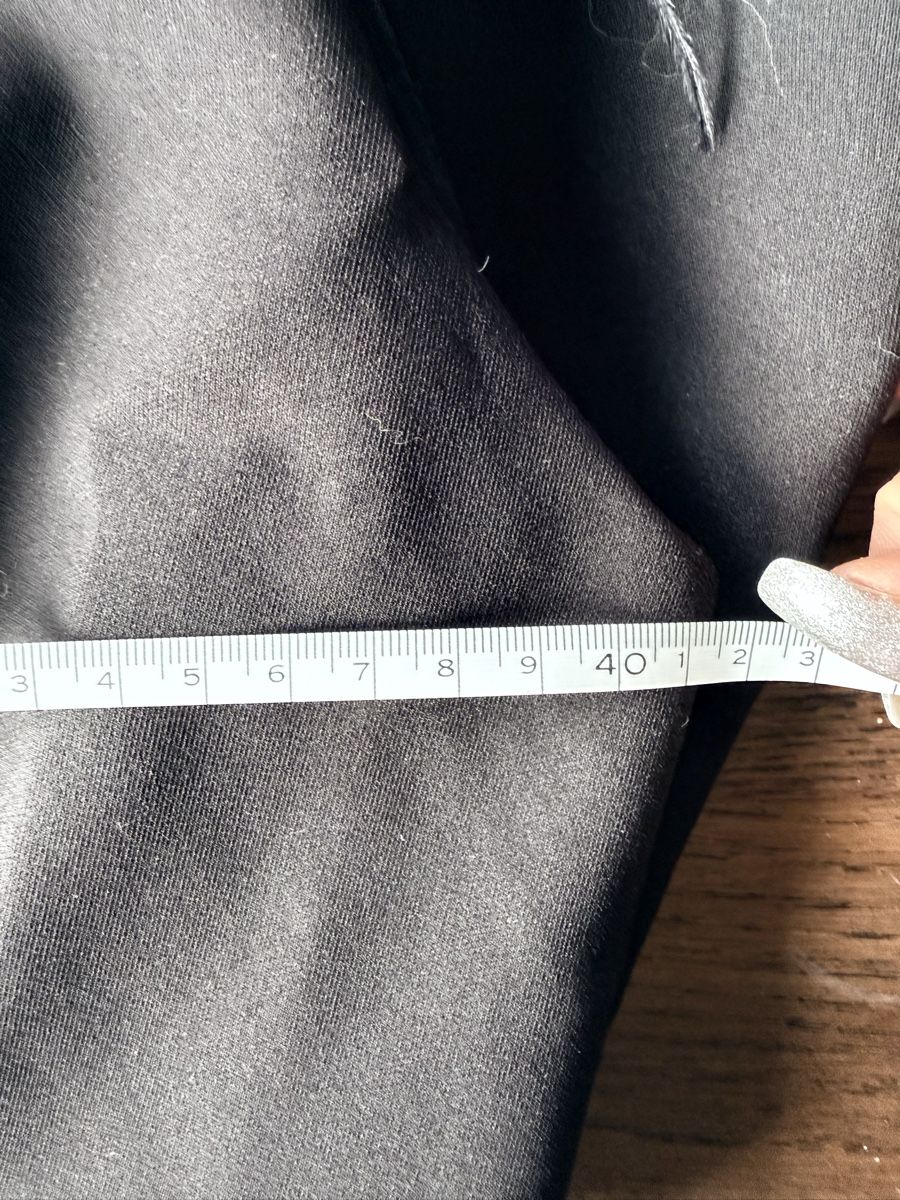 Zara Vestiti: Merveilleuse Robe noire avec plumes – Nuovo e nell'imballaggio originale da Lausanne venduto da Doudoutze 6