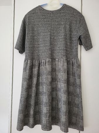 Zara, Kleid grau in S, schönes Karomuster