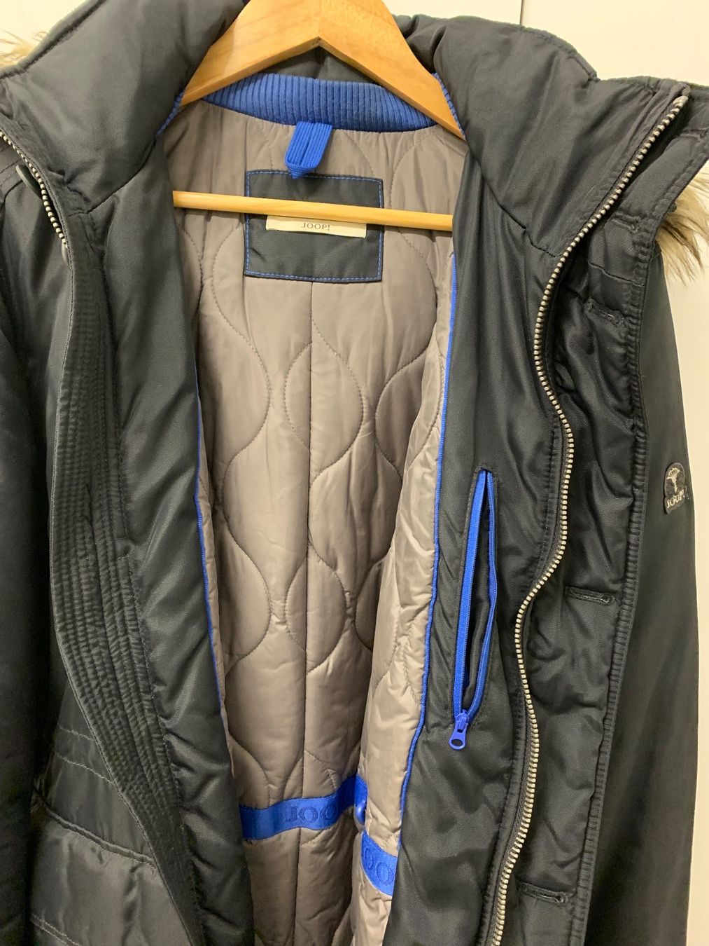 Joop Cappotti: Warmer Winterparka mit Kapuze – Usato da Buchs SG venduto da BubiLuna 3