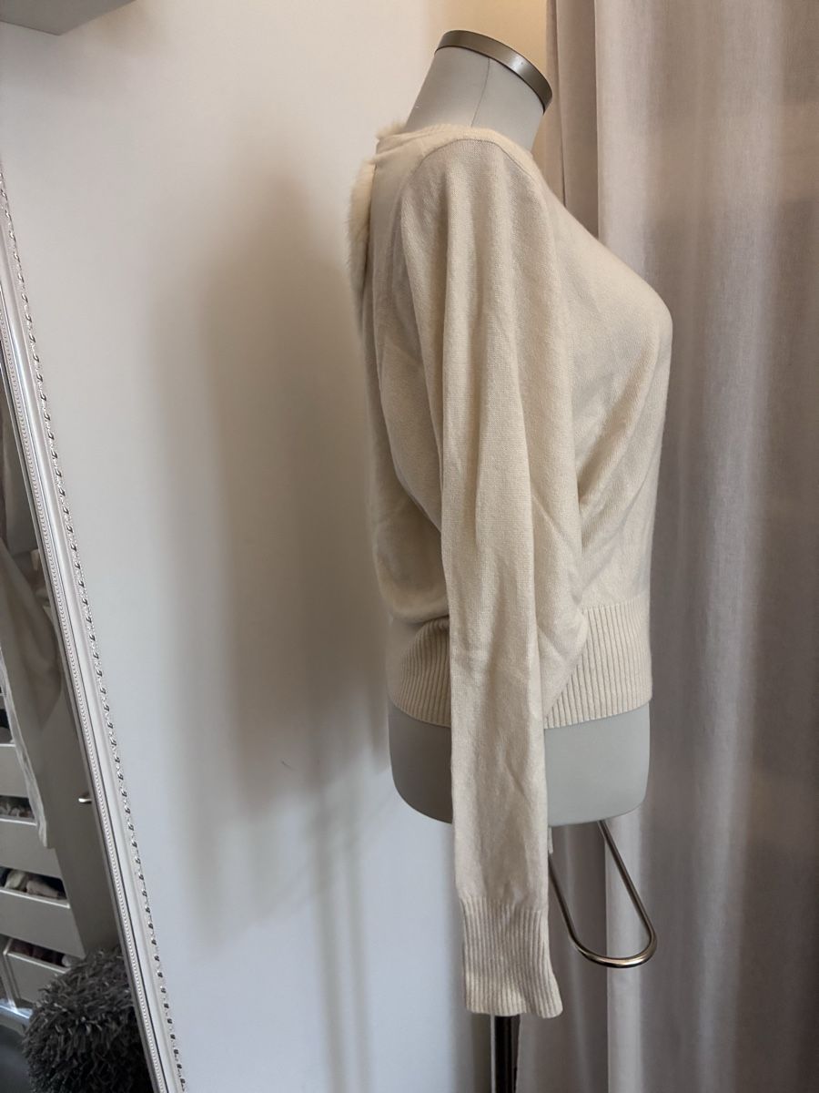 Max & Moi Pullover & Sweatshirts: Max Moi Pullover cremeweiss Herz Ausschnitt hinten M – Neu (gemäss Beschreibung) aus Bäretswil von Viechel 2
