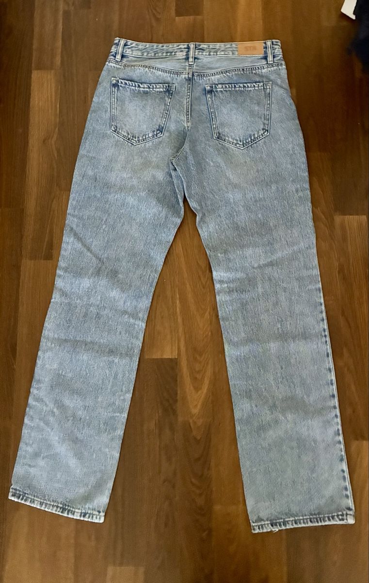 Stradivarius Jeans: Jeans Stradivarius – Neu (gemäss Beschreibung) aus Unterengstringen von vivienne.bb 1