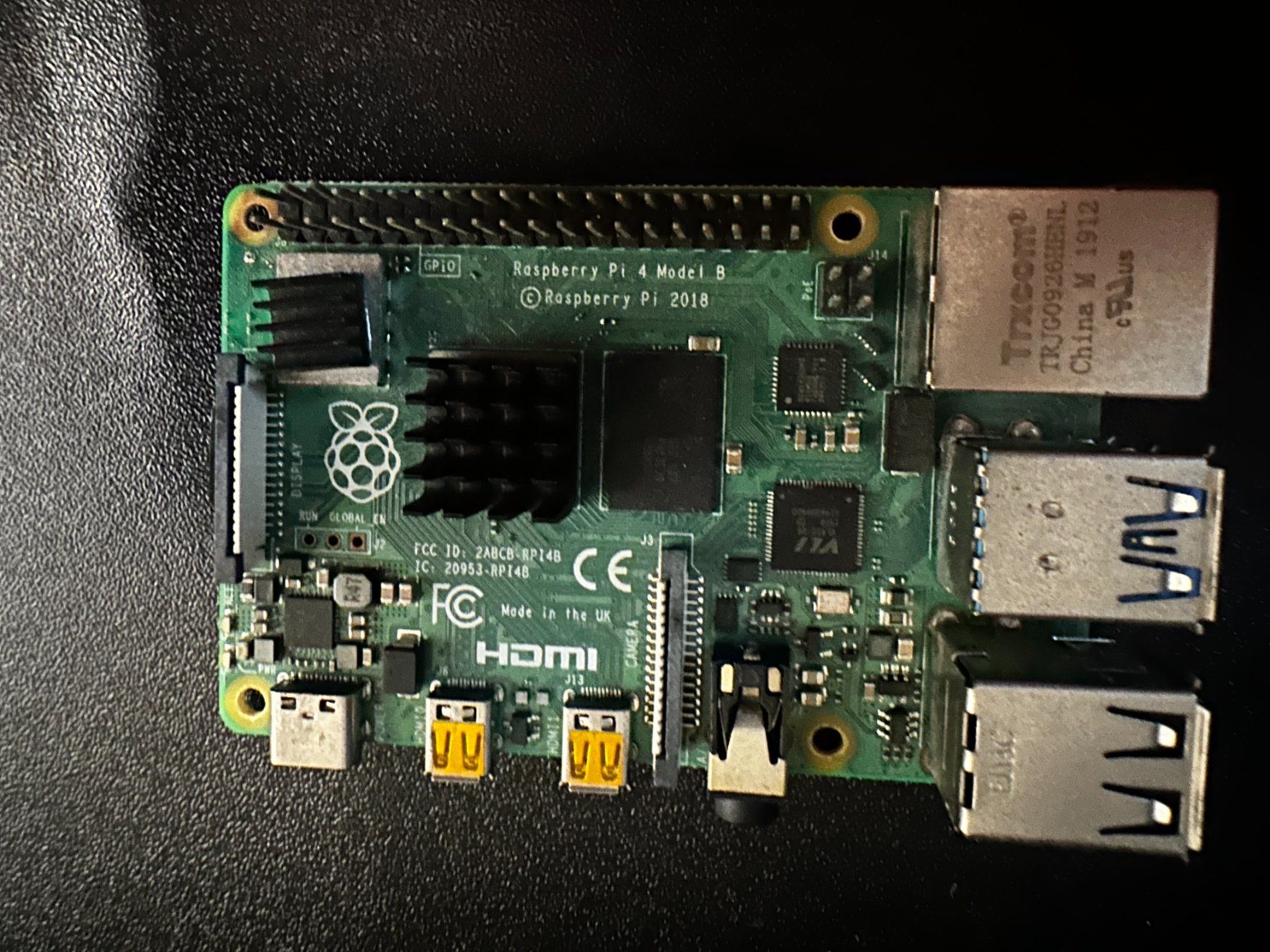 Raspberry Pi PCs: Raspberry Pi 4 Model B – Gebraucht aus Baar von zangmore