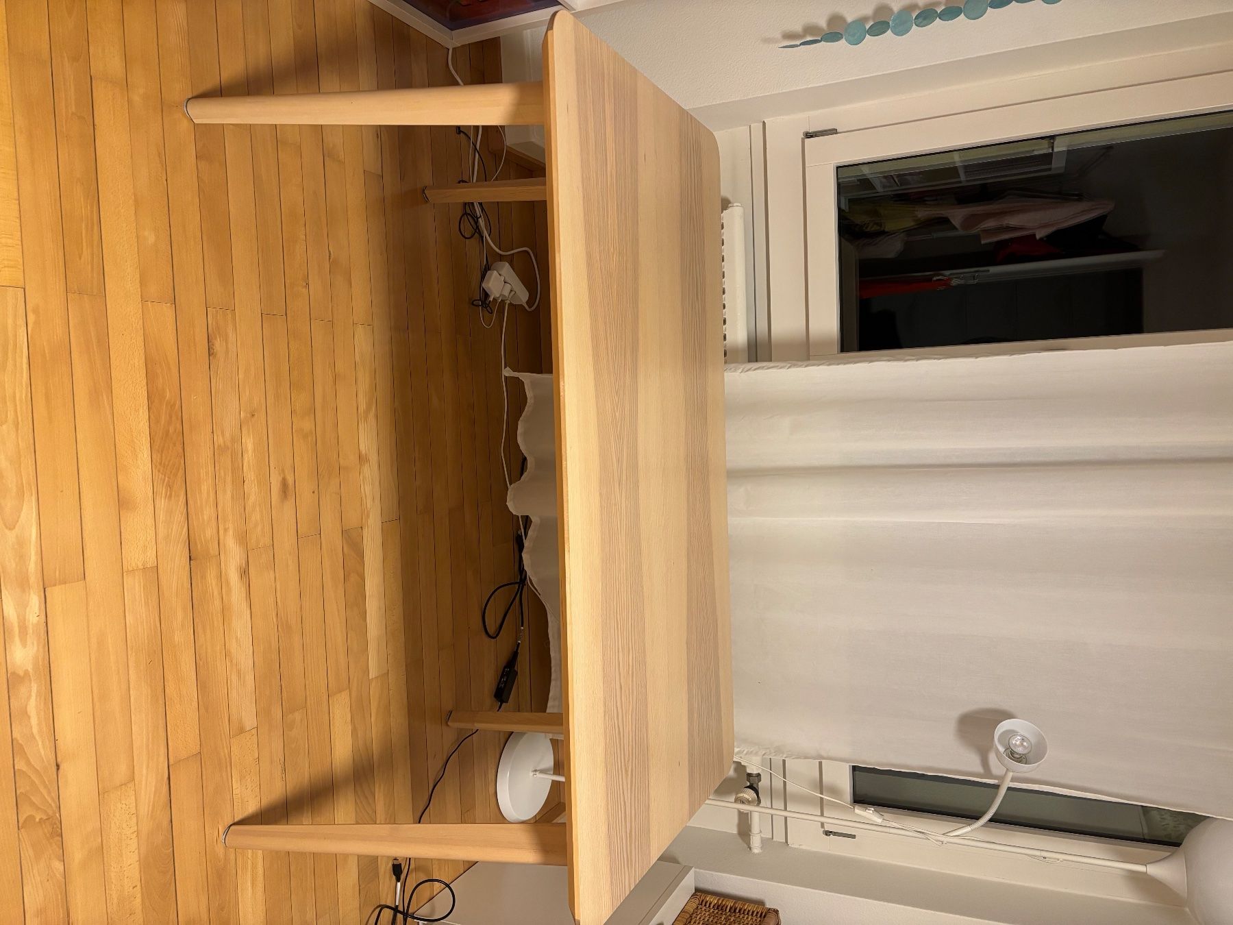 Ikea Tavoli: Holztisch zu verkaufen – Usato da Luzern venduto da pet_7qp5