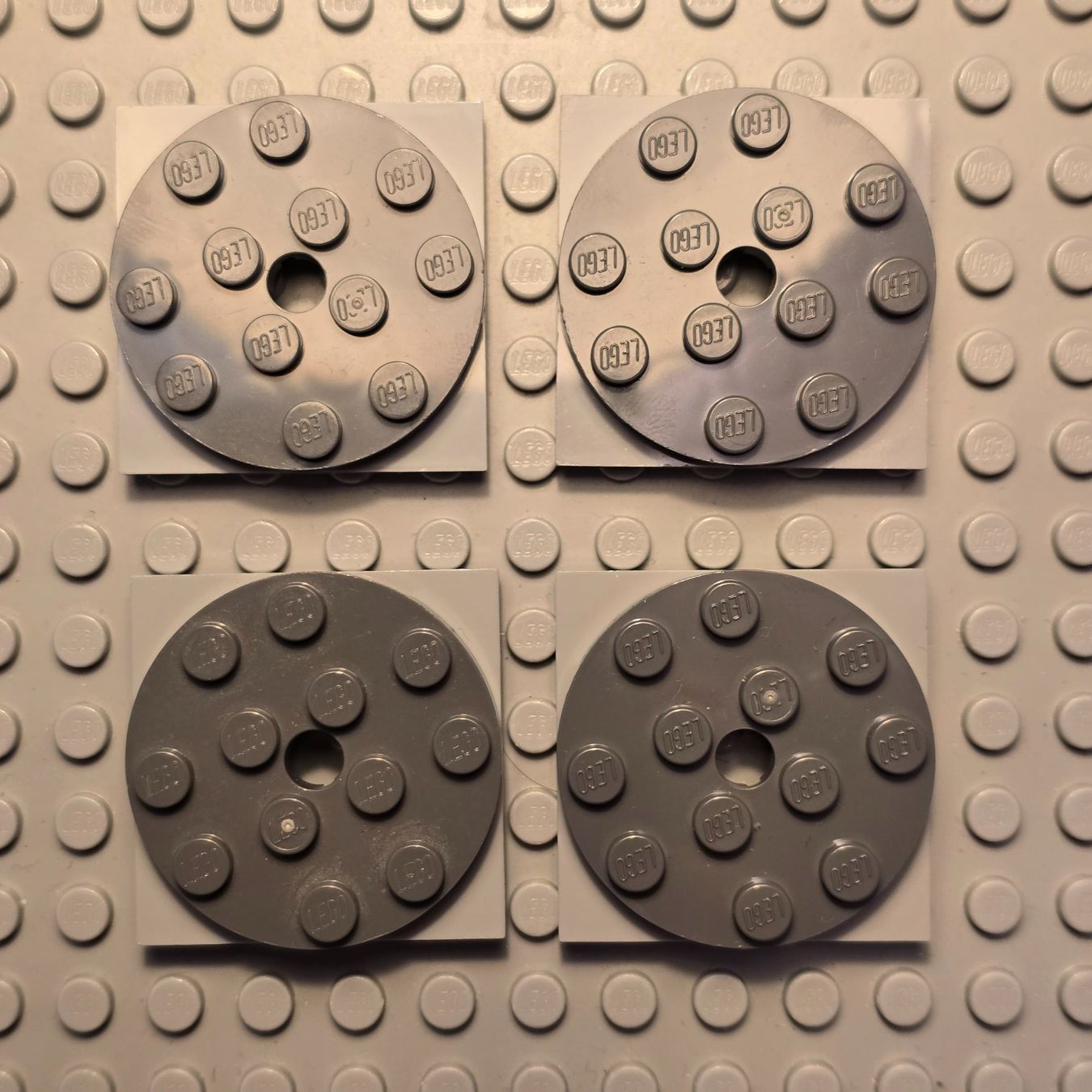 Lego Kit di costruzioni: Lego 4x Drehescheibe 4x4x2/3 – Usato da Basel venduto da Swi-7621