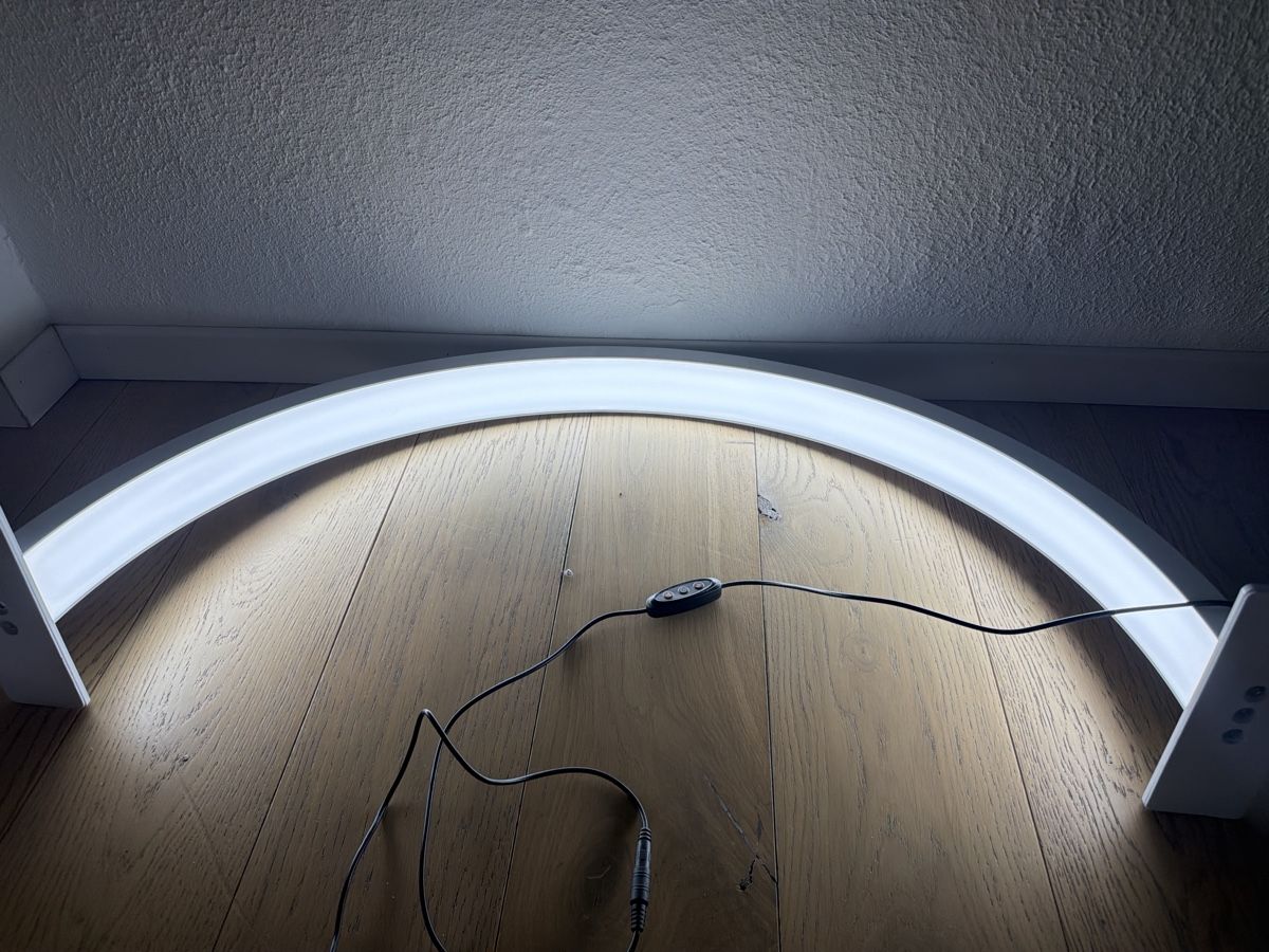 Lampes: Lampe de professionnel pour table de manucure – Neuf (Voir description) à Lignerolle par cat_v9tq 4