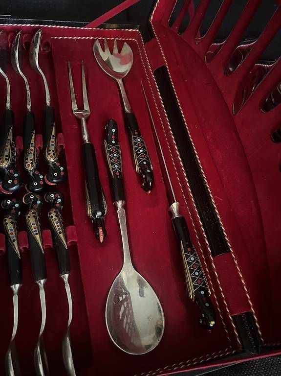 Set di posate: Couverts Jezzine – Usato da Meyrin venduto da MarLove