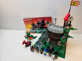LEGO Castle 6082 feuerspeiende Festungsburg, Jahr 1993, komp