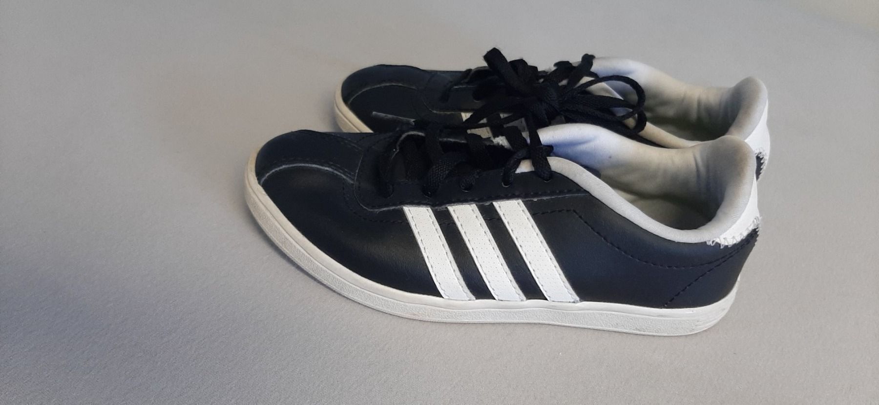 Scarpe per ragazzi: Turnschuhe – Usato da Dierikon venduto da oldmeetsnew 1