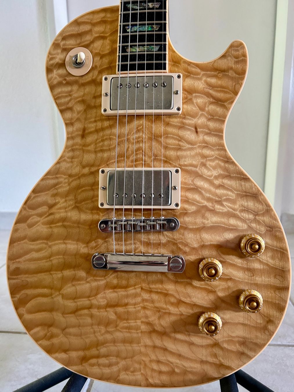 Gibson Strumenti musicali: Gibson Les Paul Elegant Custom Shop – Usato da Au ZH venduto da rmladenov 1