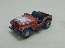 Corgi Jeep CJ-5 Modellauto rot gebrauchter Zustand