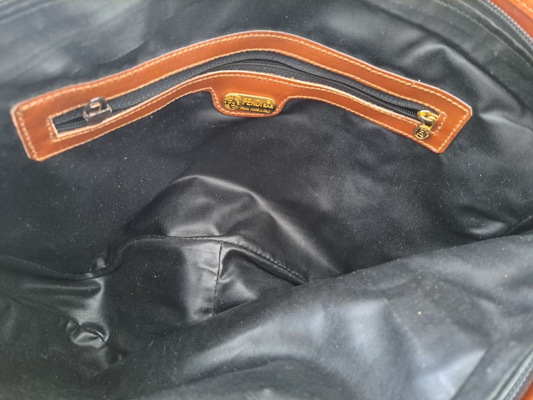 Fendi Taschen für Damen: Fendi Handtasche – Gebraucht aus Pfäffikon ZH von Valsangiaccomo 3