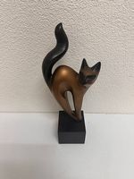 Antike Art Déco Katzen Skulptur auf Sockel
