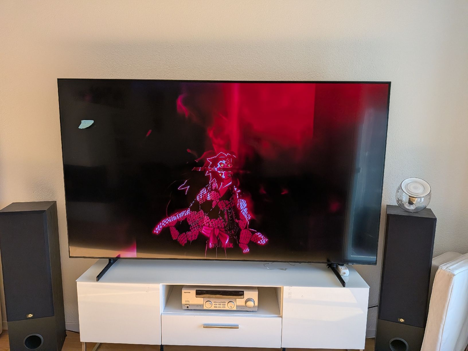 Samsung Appareils TV: 85 Zoll 4k Smart TV – D'occasion à Rafz par Stumpimann