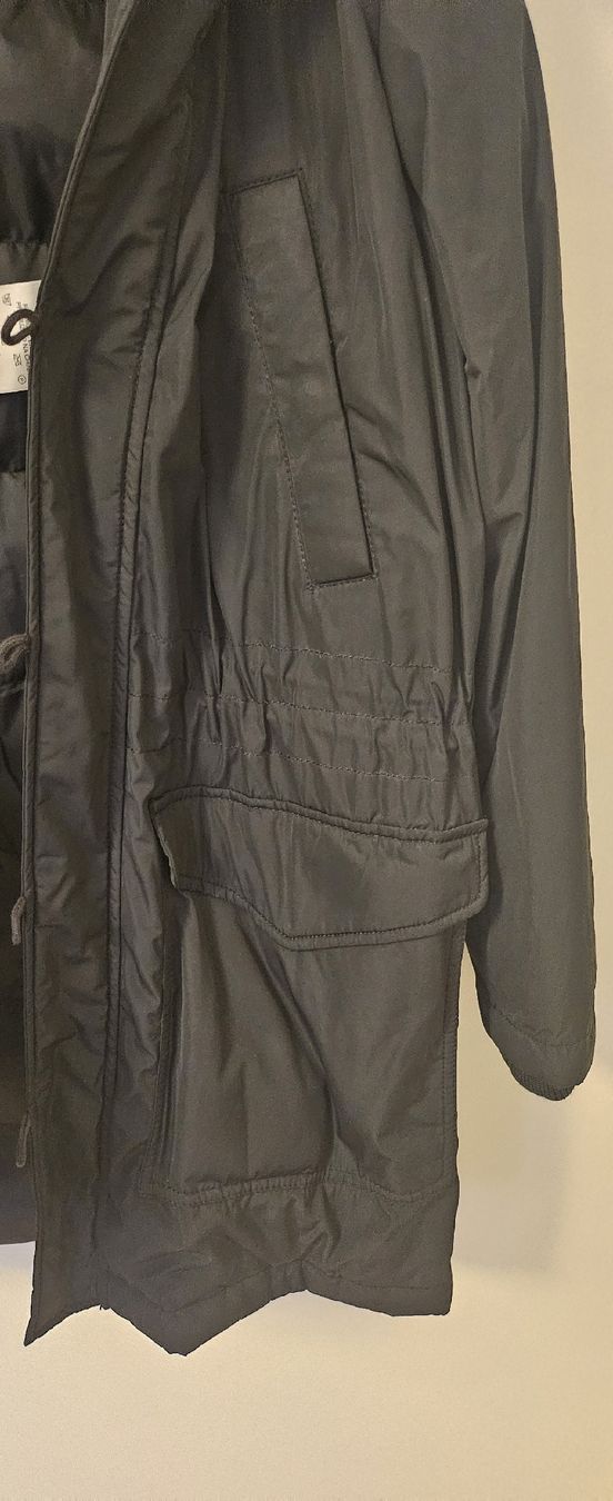 Diesel Jacken: Diesel Winterjacke mit Kapuze Größe M – Gebraucht aus Basel von Xanperican 3