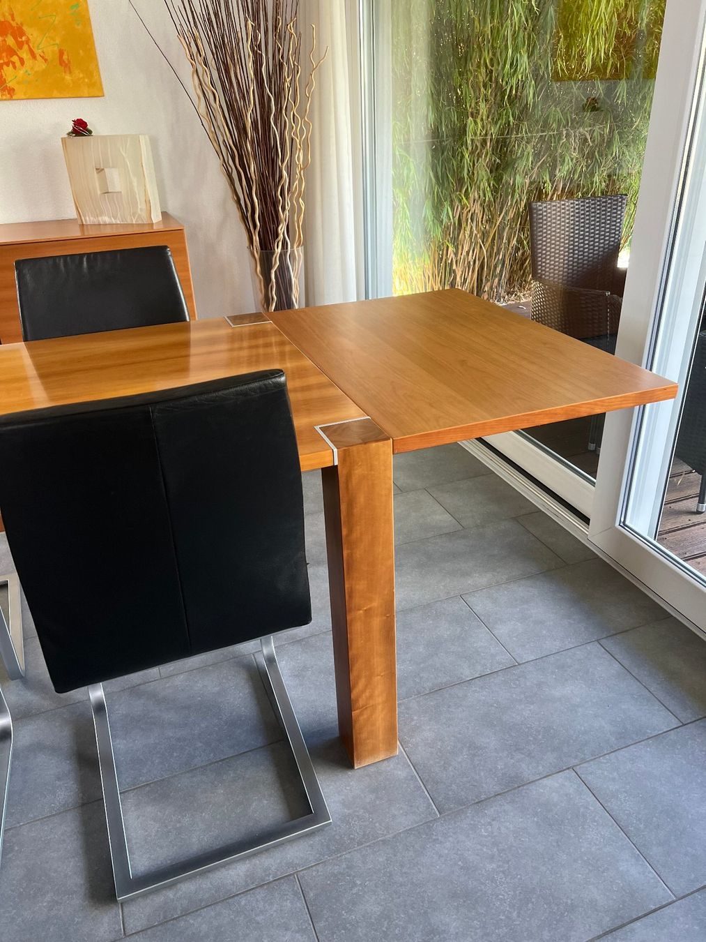 Tavoli: Sideboard und verlängerbarer Esstisch in Kirschbaum – Usato da Uzwil venduto da Nothnic 9