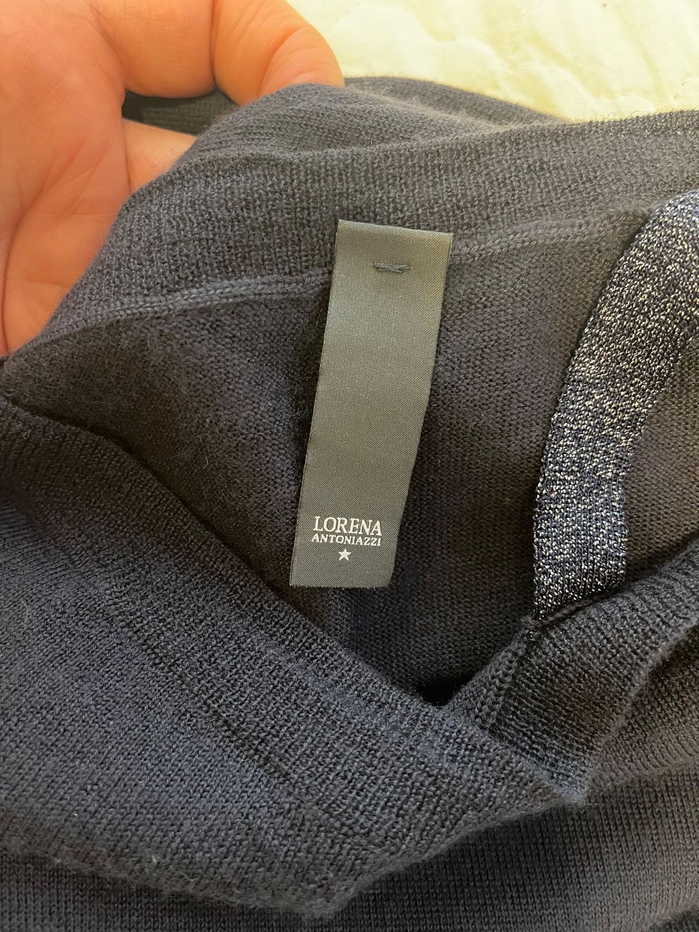 Maglioni & Felpe: Dunkelblauer Cashmere-Pullover von Lorena Antoniazzi – Usato da Zizers venduto da sarah_1987 4
