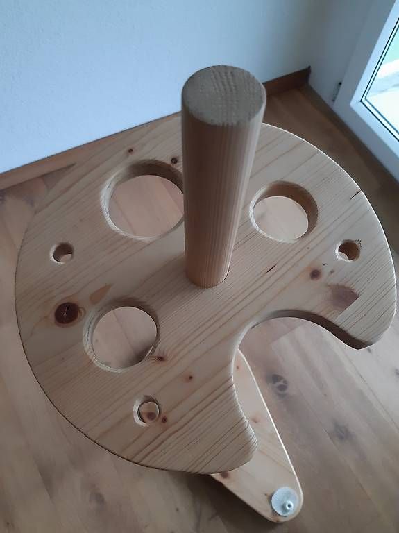 Strumenti musicali: Alphornständer – Usato da Obernau venduto da cl9re4no18 1
