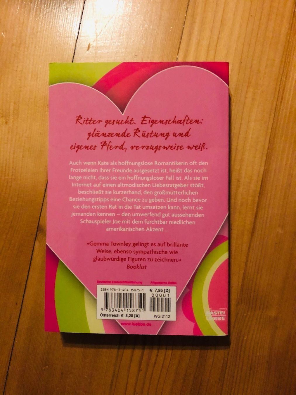 Bücher: Roman « Versuchsweise romantisch » – Gebraucht aus Marly von Maria987 1