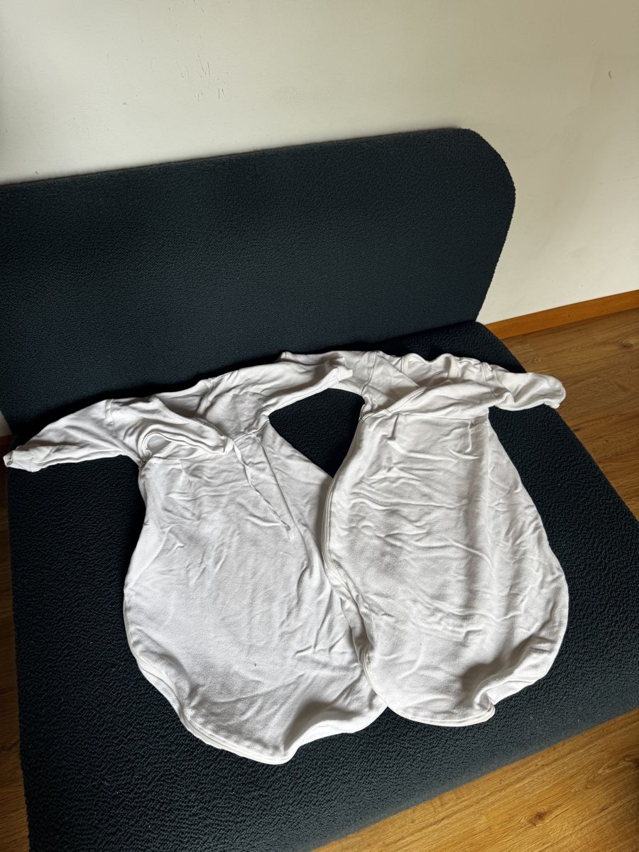Pyjamas: Kleinkinderschlafsack Grösse 68 – D'occasion à Basel par spassbremse
