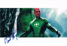 Mark Strong 1963- Autogramm signiert Foto 20x30cm