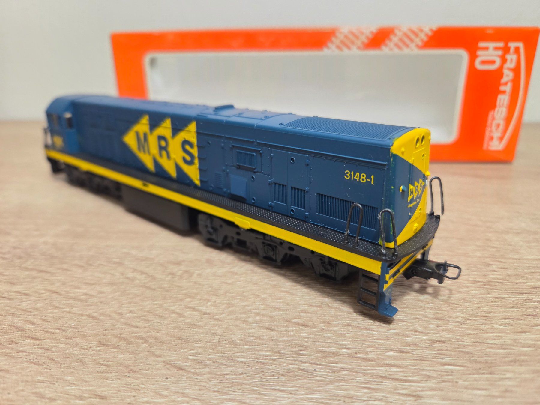Modellini di ferrovie: Fratesch 3032 Diesellok MRS H0 – Usato da St-Aubin-Sauges venduto da Lo_Go 3