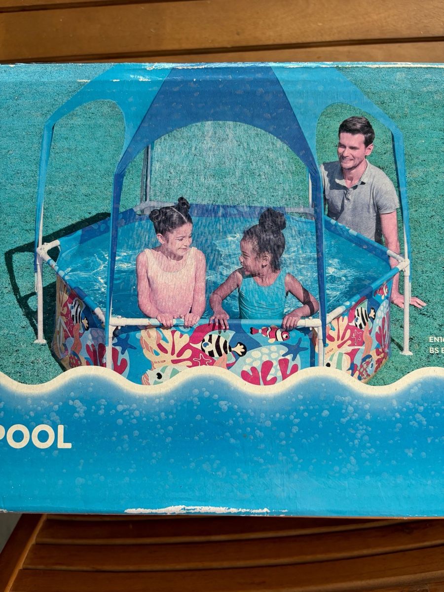Bestway Schwimmbad: Planschbecken mit Sonnendach – Gebraucht aus Birmensdorf ZH von nadja4_8 1