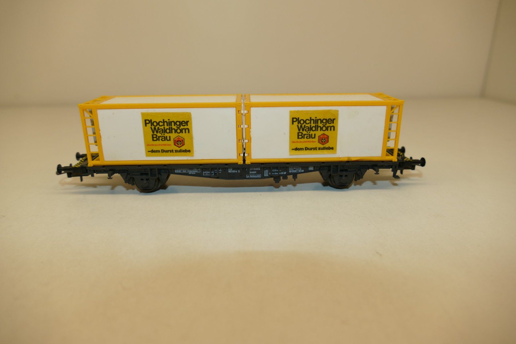 Modellini di ferrovie: Röwa H0: Containerwagen Plochinger Waldhorn Bräu – Nuovo (secondo la descrizione) da Niederhasli venduto da rail-duerst 2