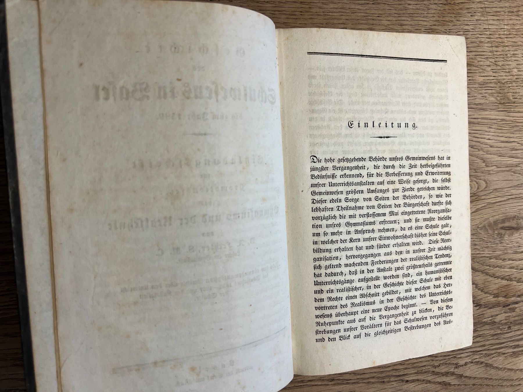 Libri: Geschichte des Schulwesens in Basel bis 1589 (KoA) – Usato da Hermetschwil-Staffeln venduto da militaria-schweiz 1