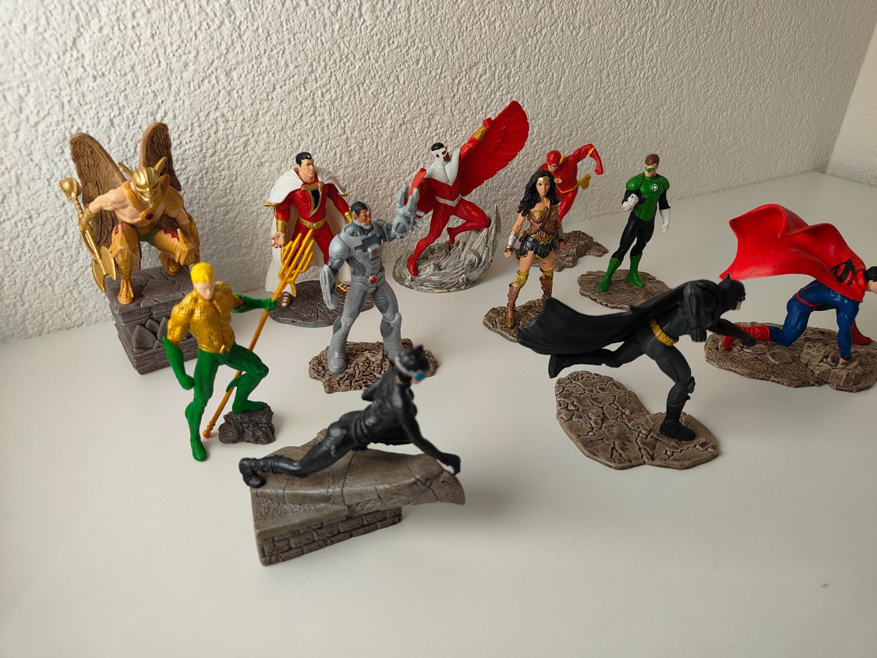 Schleich Statuette: Schleich DC Comics Marvel Justice League Avangers Sammlung – Usato da Thalwil venduto da FigurenFreunde 1