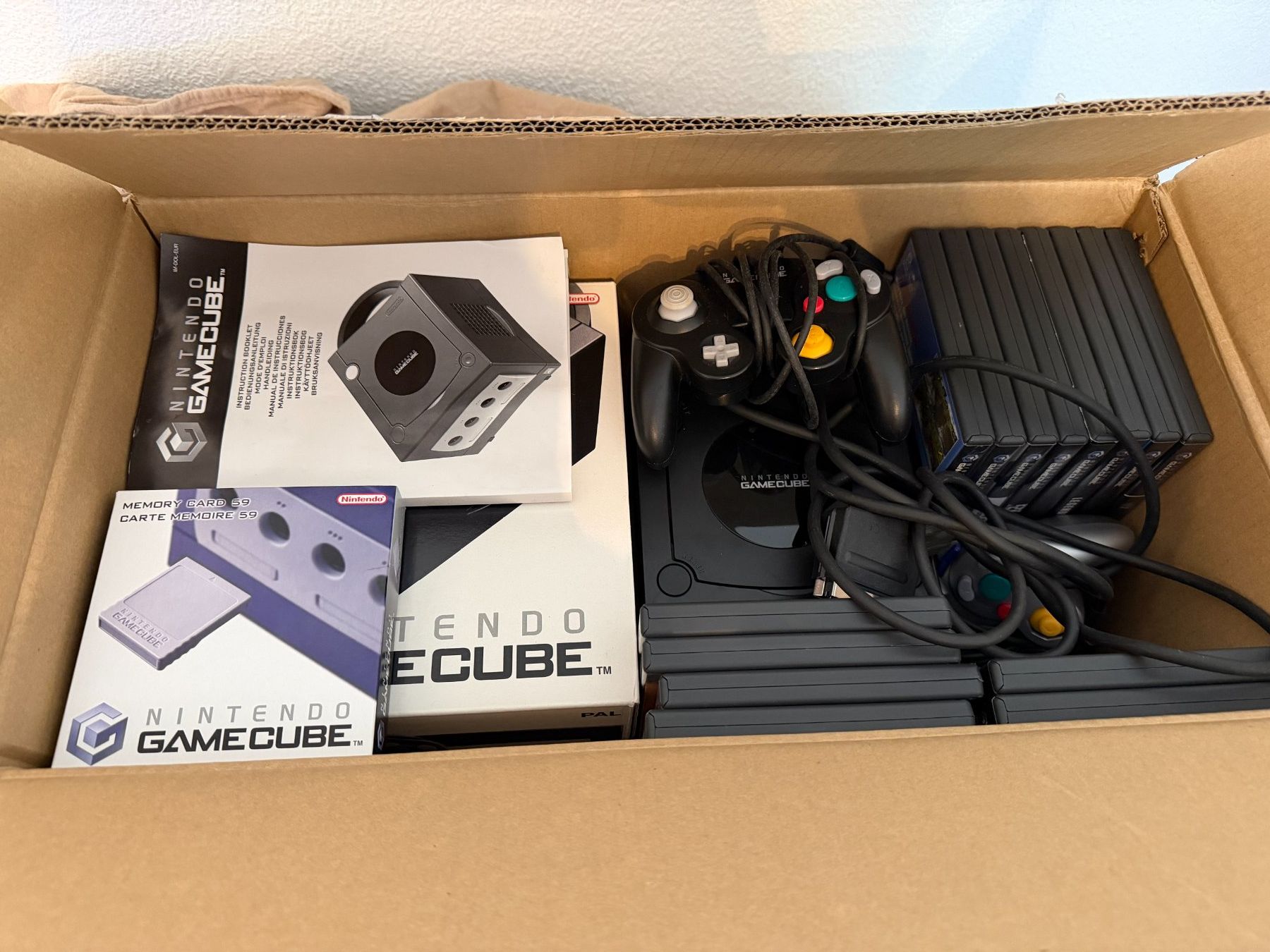 Nintendo Konsolen: Nintendo GameCube mit Game Boy Player und 13 Games – Defekt aus Kirchlindach von Snoopdoggy74 5
