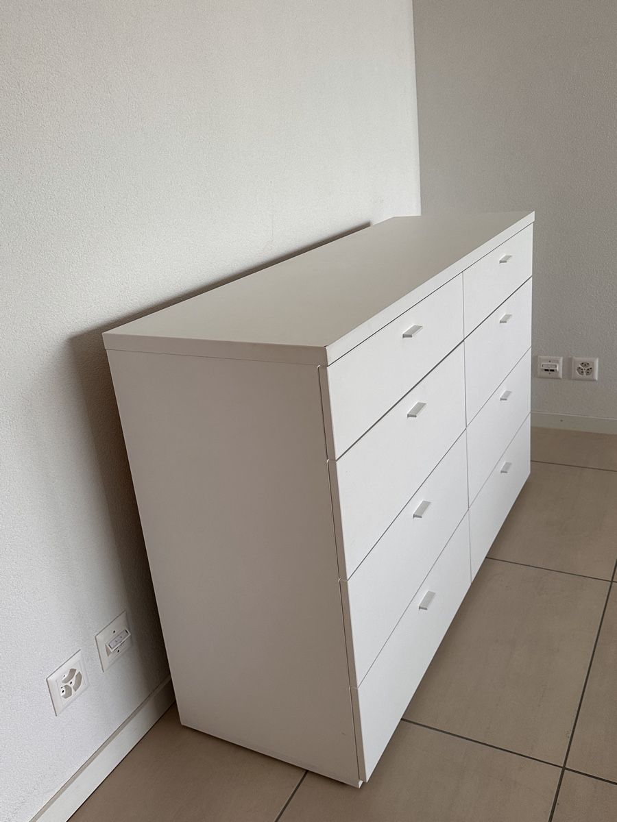 Jysk Cassettiere: Commode 4+4 tiroirs JENSLEV blanche – Usato da Romont FR venduto da baby_ray17 4