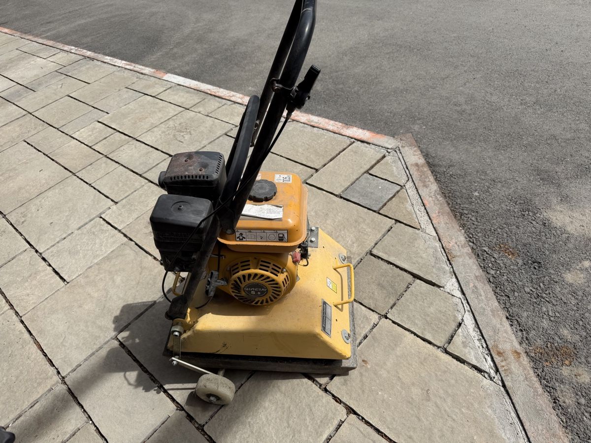 Tutte le macchine: Vibroplatte – Difettoso da Buchs SG venduto da cayenneturbo96