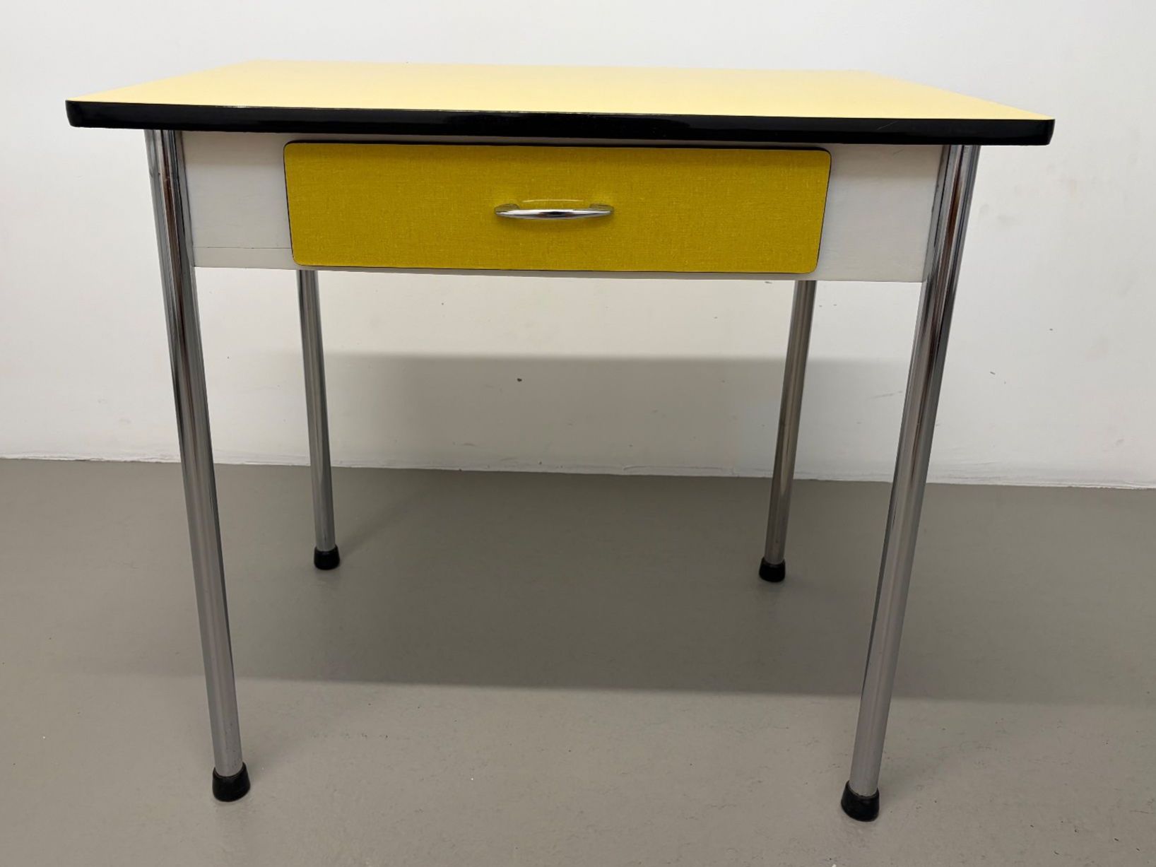 Tavoli: Kelko Tisch, Vintage, 60er Jahre – Usato da Zürich venduto da Stuchi1 2