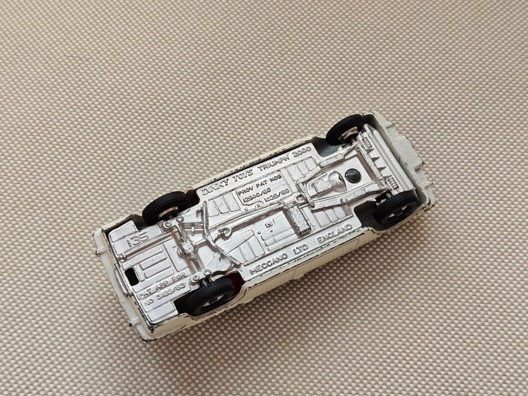 Dinky Toys Modellini d'auto: Dinky Triumph 2000 – Usato da Starrkirch-Wil venduto da easygo13 2