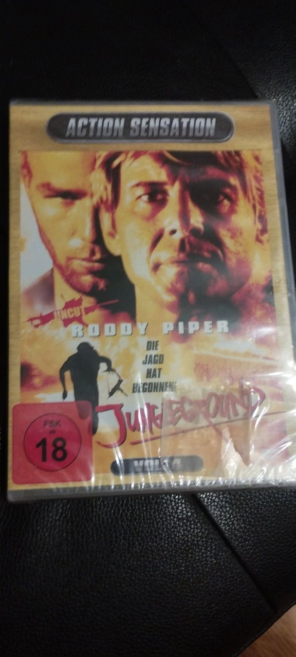 Alle DVDs: Jungelgrund Uncut mit Roddy Pipper – Neu und originalverpackt aus Steffisburg von AutoFiat