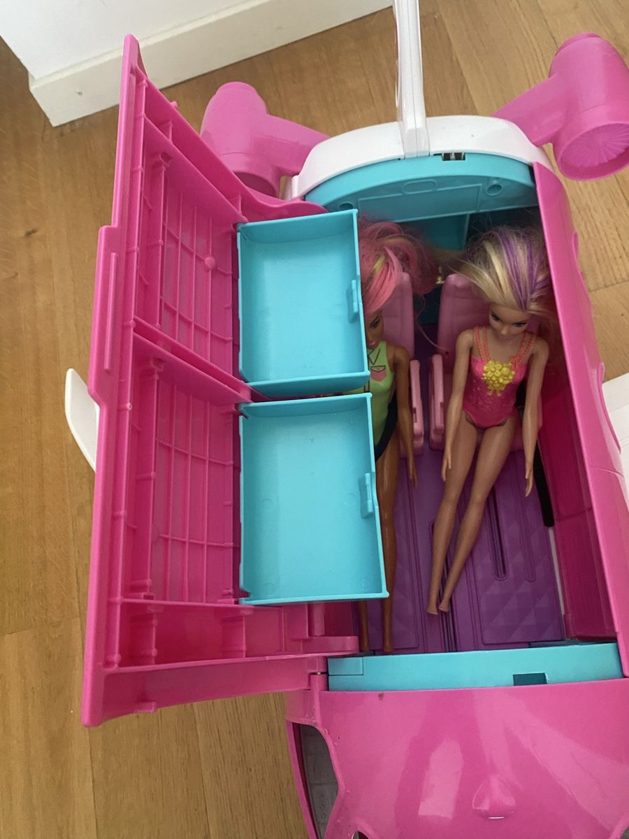 Giocattoli: Avion Barbie rose avec 2 Barbies – Usato da Lausanne venduto da Vracorama 3