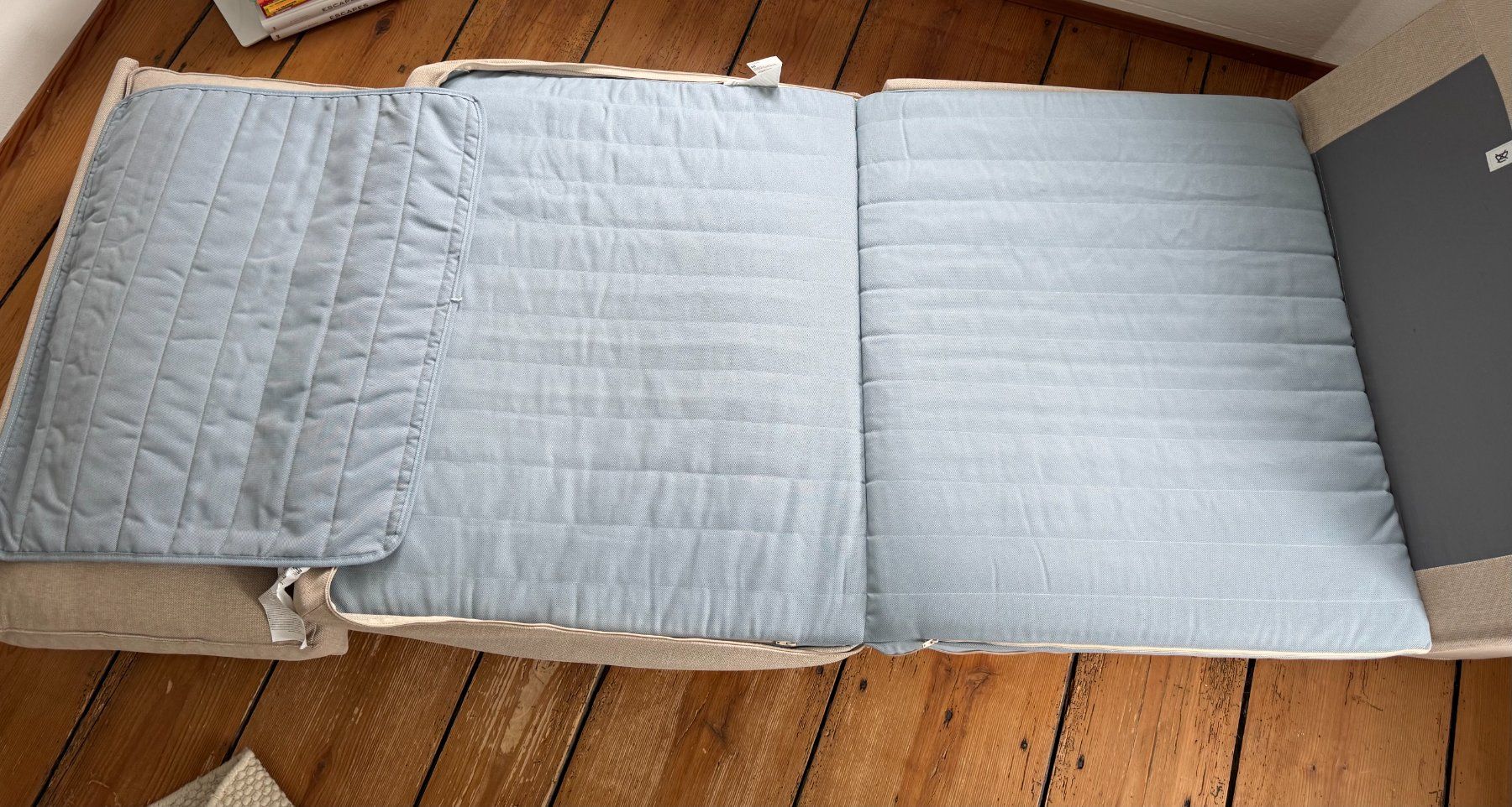Ikea Poltrone: 1er Bettsofa Kivik (Ikea) – Usato da Zürich venduto da Brisu 4