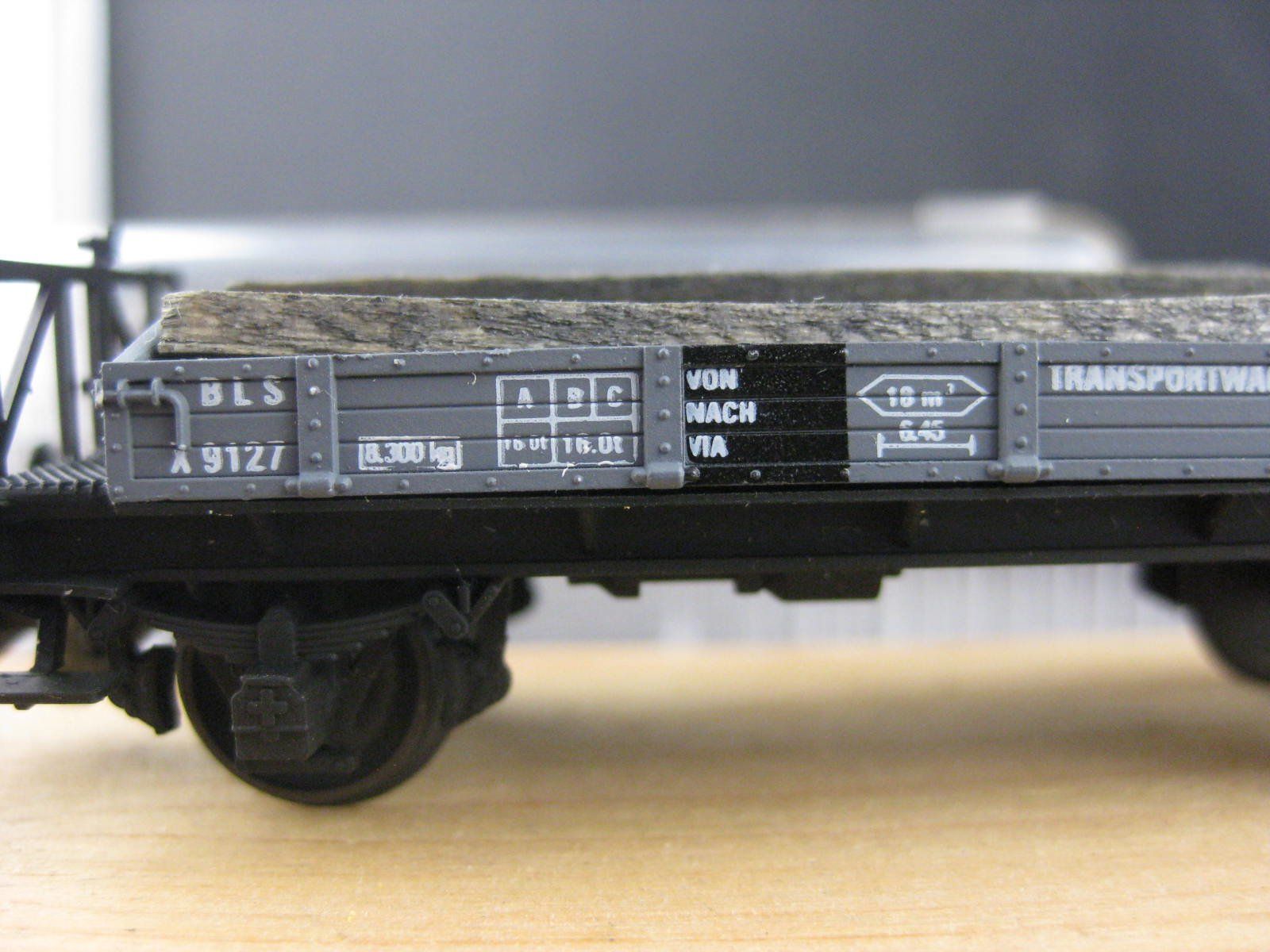 Modellini di ferrovie: Ruco BLS Flachwagen, mit OVP, . – Usato da Malters venduto da Marosko 1