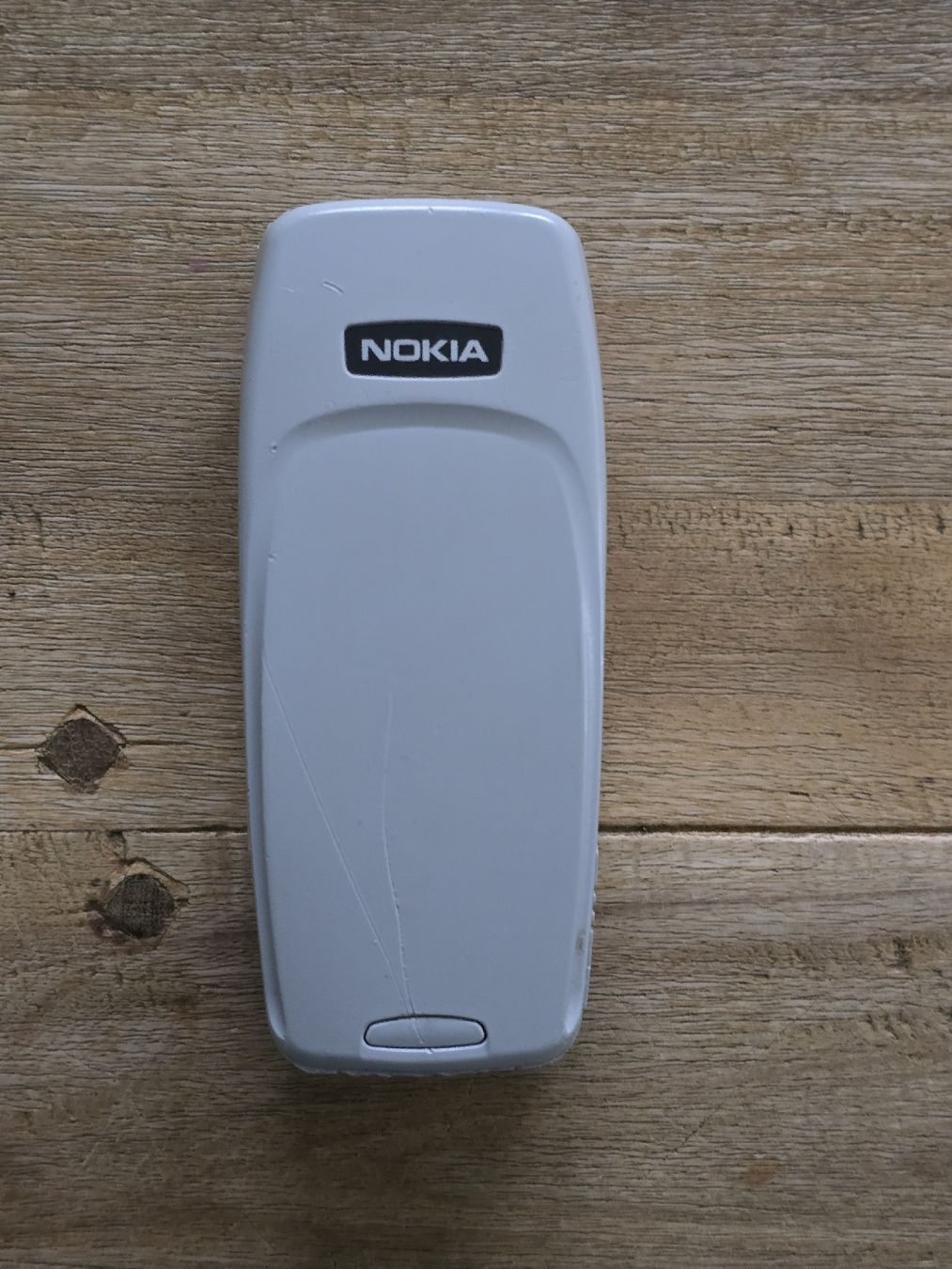 Nokia Telefoni cellulari / Smartphones: Mobiltelefon Nokia 3310 grau  – Usato da Güttingen venduto da Odhin 1