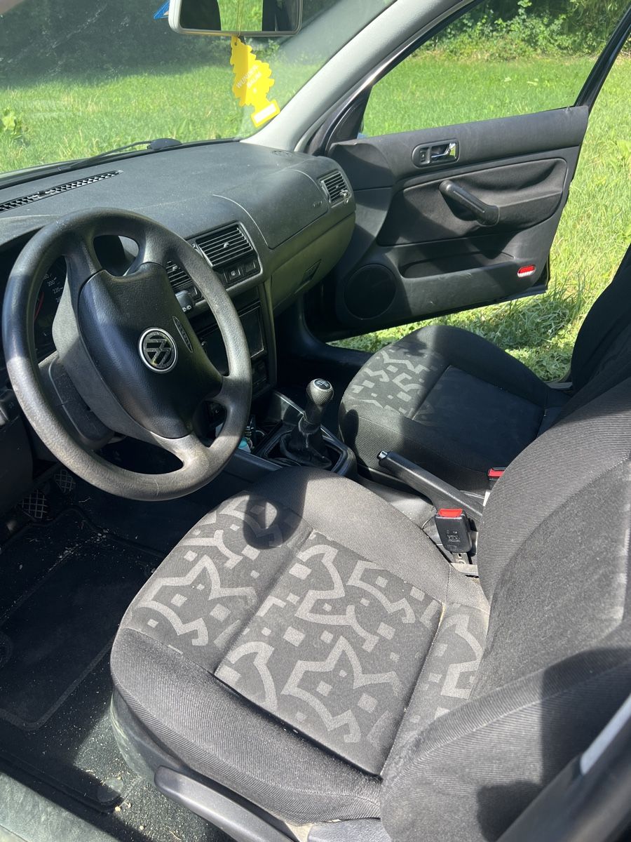 VW Automobili: VW Golf 4 1.6  – Usato da Rümlang venduto da rue_flohmi 3