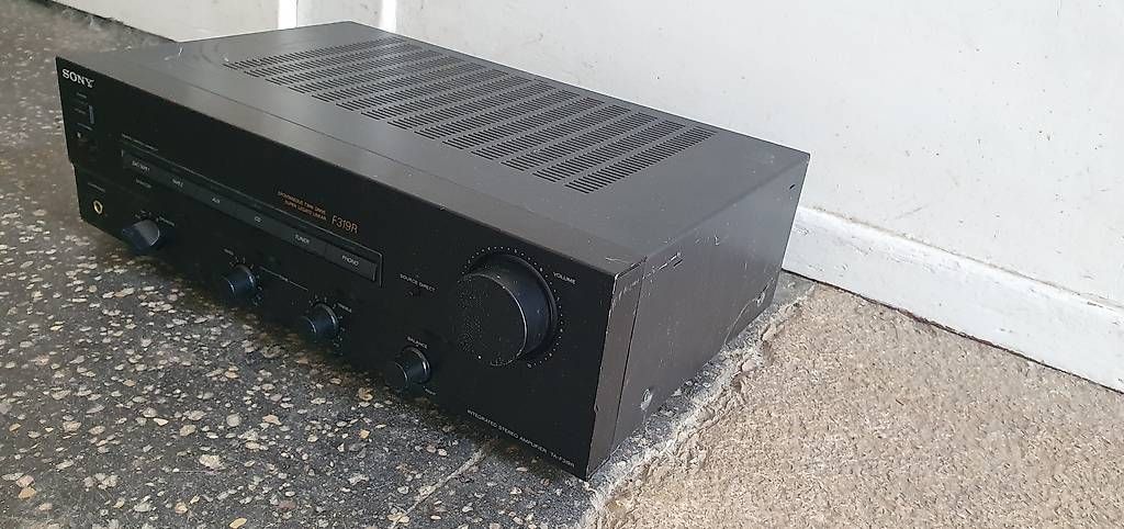 Sony Amplificatori: Sony TA-F319R – Usato da St. Imier venduto da Lautar_Vega 2