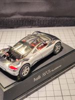Audi AVUS quattro miniature chromée