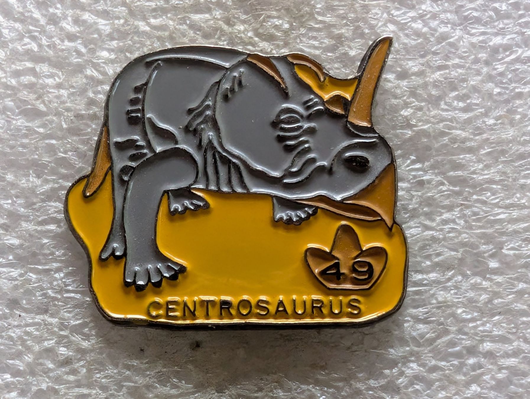 Placchette & Badge: Ansteckpin 219: Dinosaurier Serie Nr. 49 – Usato da Oppligen venduto da Pin-Fall-Shop
