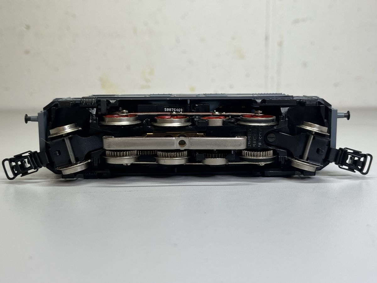 Märklin Modellini di ferrovie: Märklin 3187 E32 der Deutschen Reichsbahn – Usato da Adlikon venduto da Tonda01 4