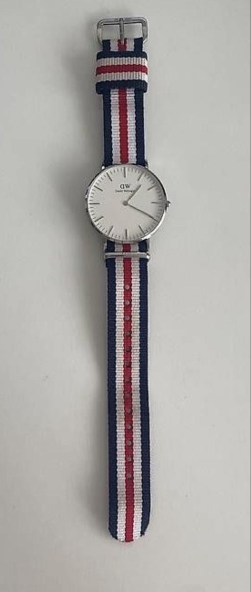 Daniel Wellington Uhren: Daniel Wellington Uhr – Gebraucht aus Wettingen von Sinak02
